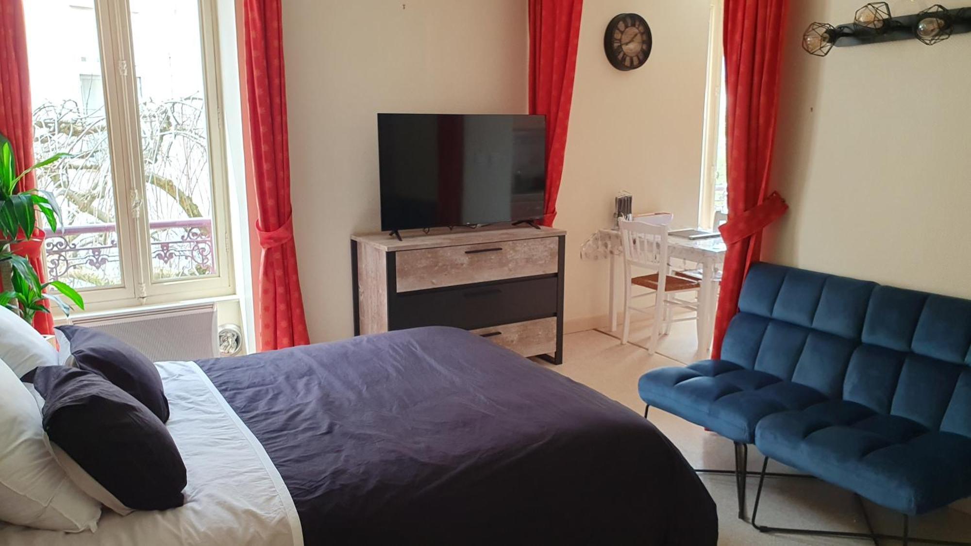 Apartment Le Lamartine Hyper Centre Aix Les Bains Avec Parking Et Climatisation